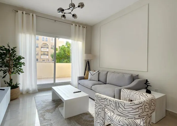 Live And Experience Al Marjan Island 1Br